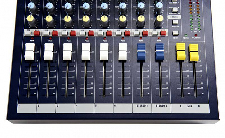 МИКШЕРНЫЙ ПУЛЬТ SOUNDCRAFT EPM6