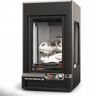 3D принтер REPLICATOR Z18