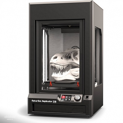 3D принтер REPLICATOR Z18