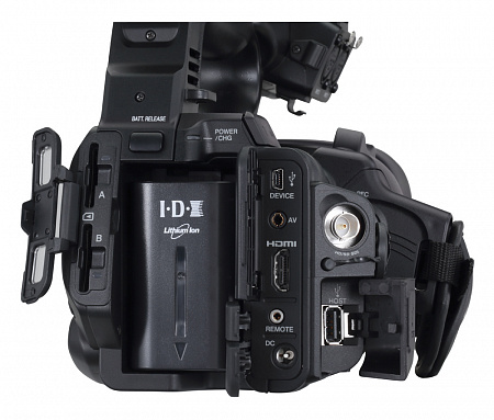 Камера  JVC GY-HM660RE
