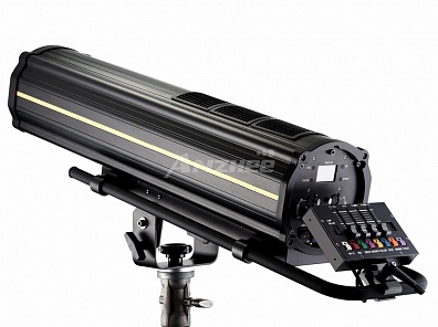 Светодиодный прожектор следящего света Anzhee PRO Follow SPOT 600 ZOOM