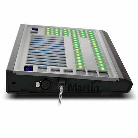 Световая консоль Martin Pro M-Play