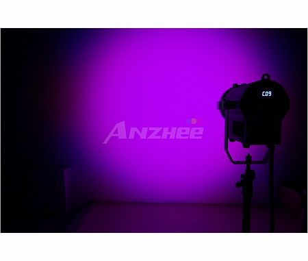 Театральный прожектор Anzhee Fresnel 40 RGBW ZOOM
